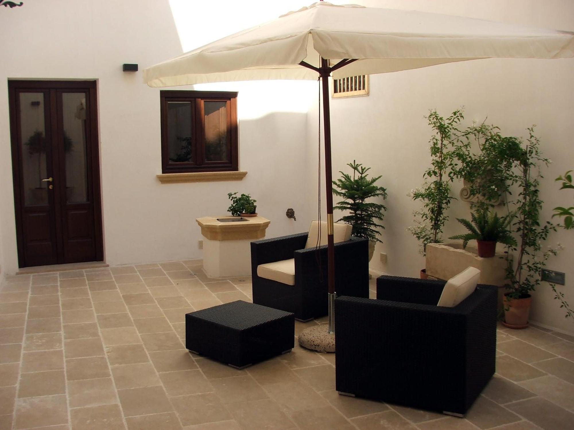 B&B Corti Carmela Галиполи Екстериор снимка
