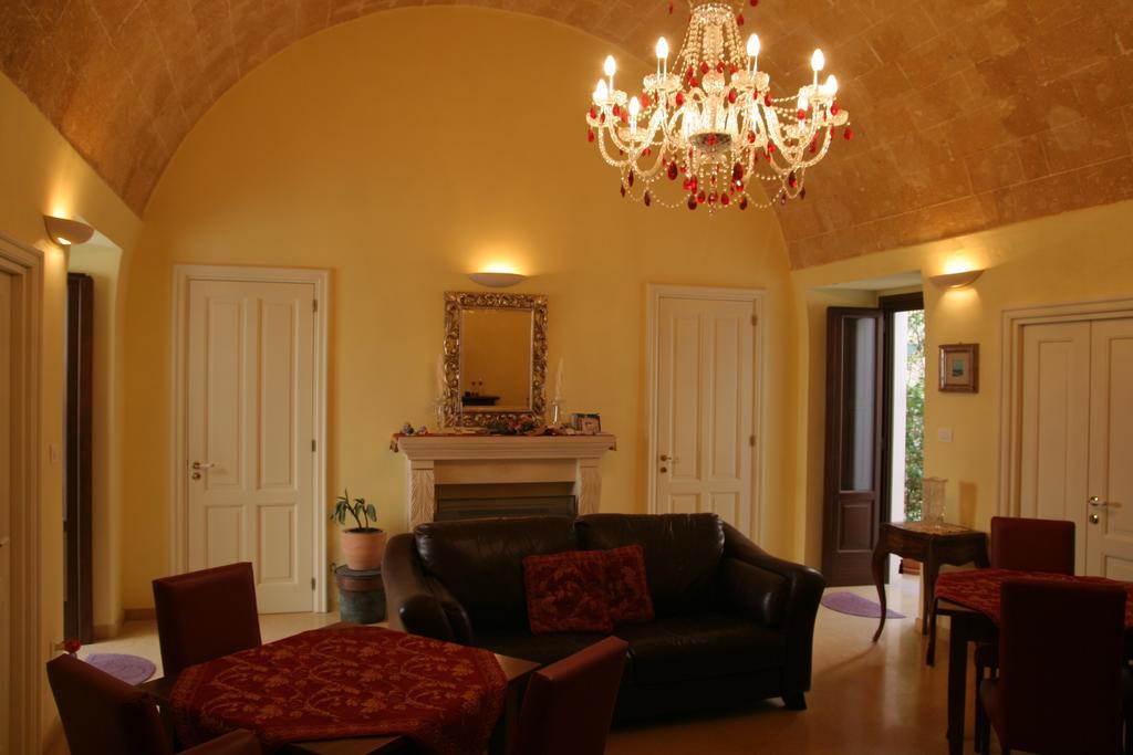 B&B Corti Carmela Галиполи Екстериор снимка