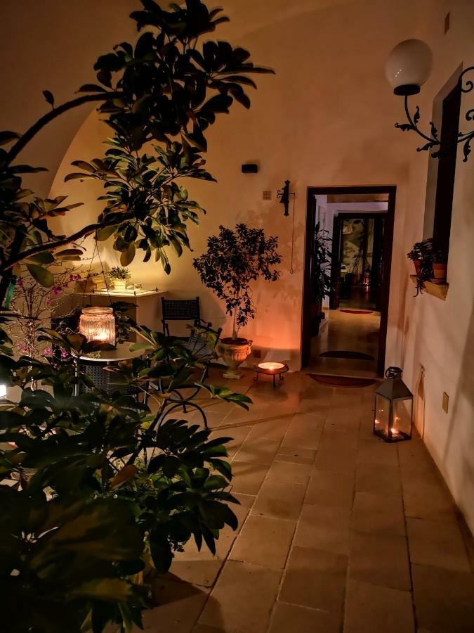 B&B Corti Carmela Галиполи Екстериор снимка