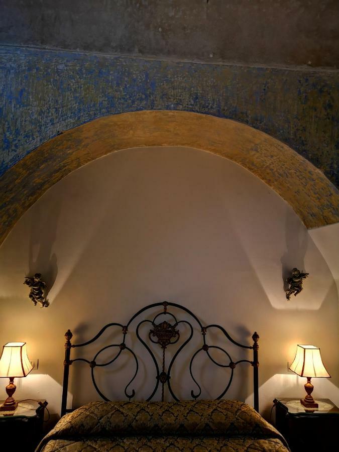 B&B Corti Carmela Галиполи Екстериор снимка